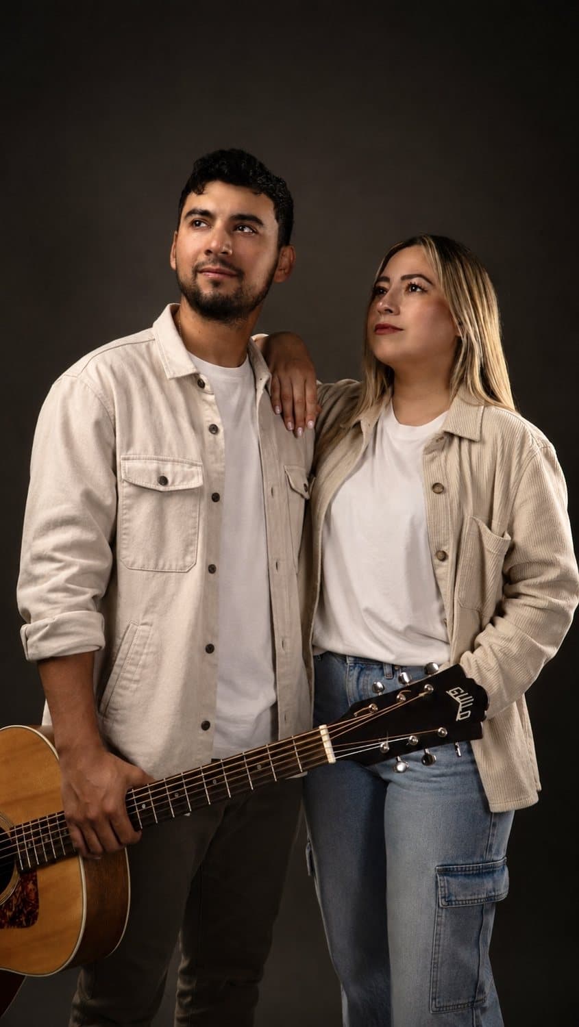 Una guitarra, dos voces